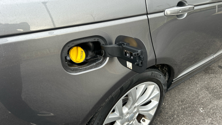 Land Rover Range Rover 3.0 SDV6 Vogue SE 4dr Auto Diesel Estate